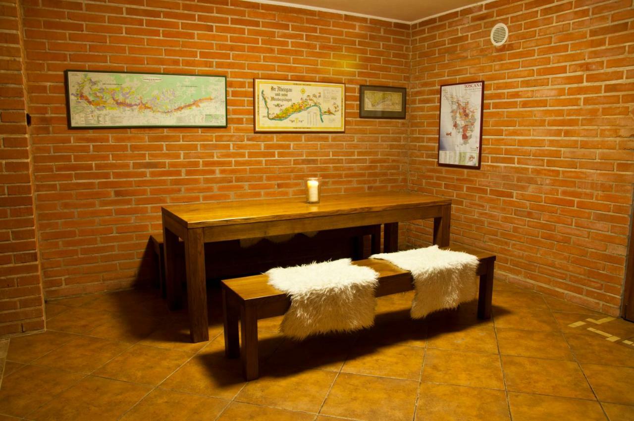 Penzion Krasny Sklep Znojmo Dış mekan fotoğraf